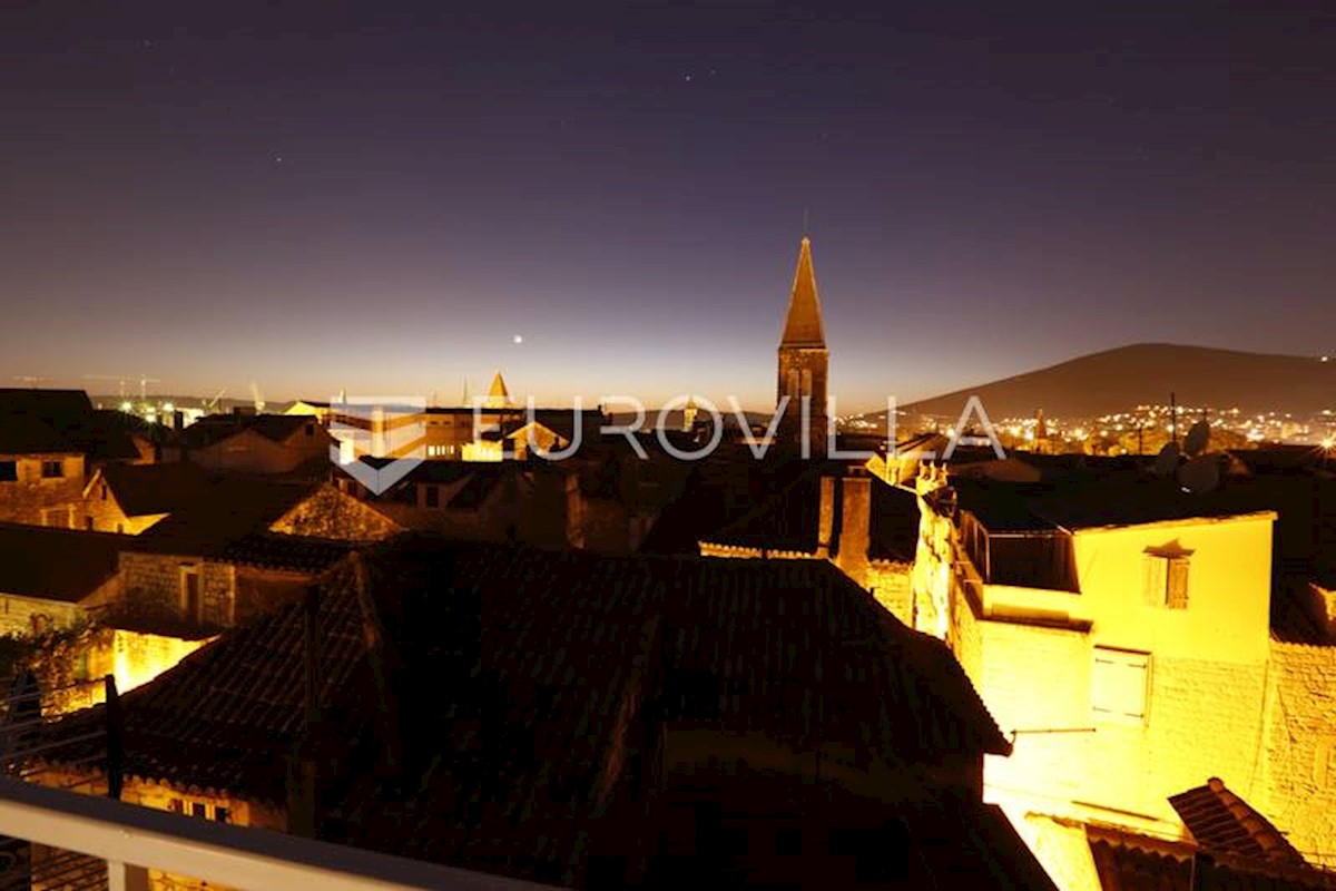 Flat For sale - SPLITSKO-DALMATINSKA TROGIR