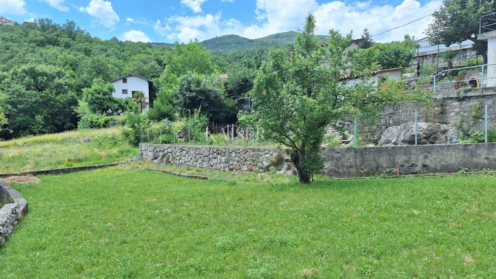 Land for sale 617 m² – Pobri
