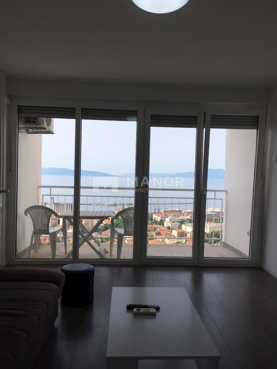 Apartment Zu verkaufen - PRIMORSKO-GORANSKA RIJEKA