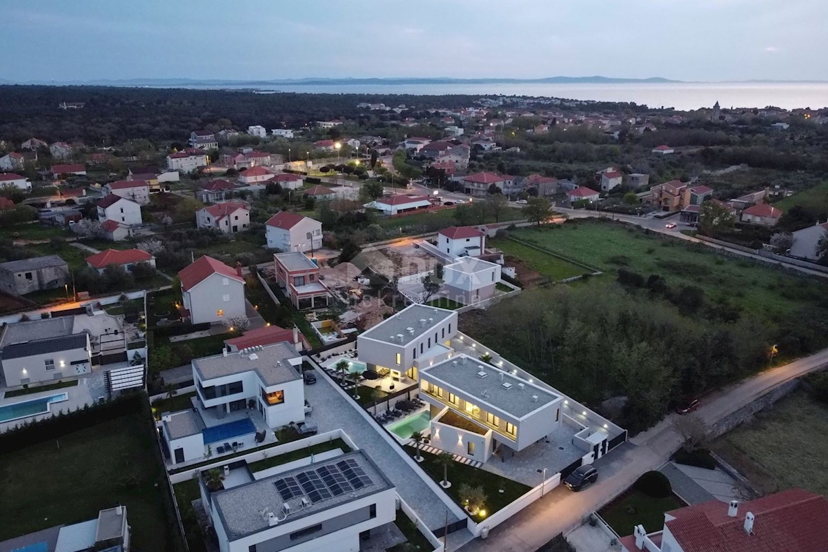 Maison À vendre - ZADARSKA NIN