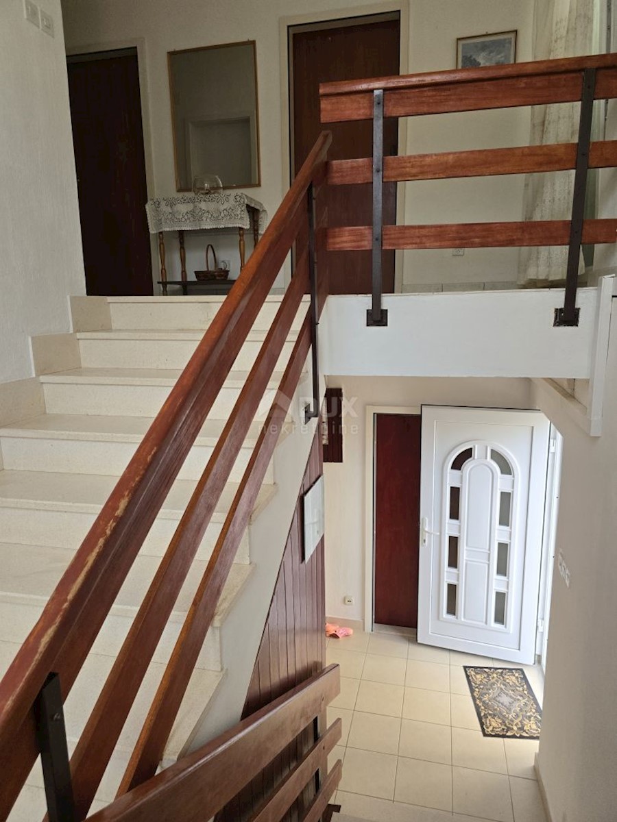 House For sale - SPLITSKO-DALMATINSKA ČIOVO