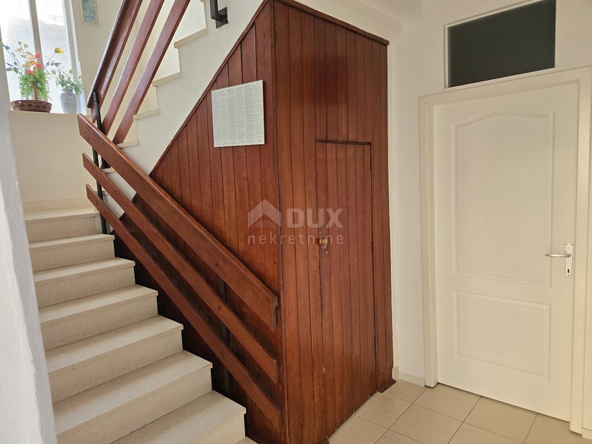 House For sale - SPLITSKO-DALMATINSKA ČIOVO