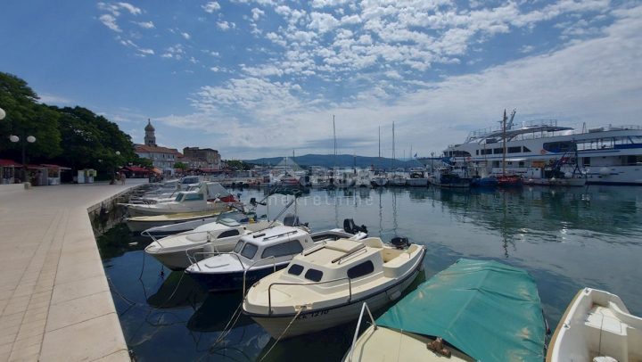 Poslovni prostori za najem 23 m² – Krk