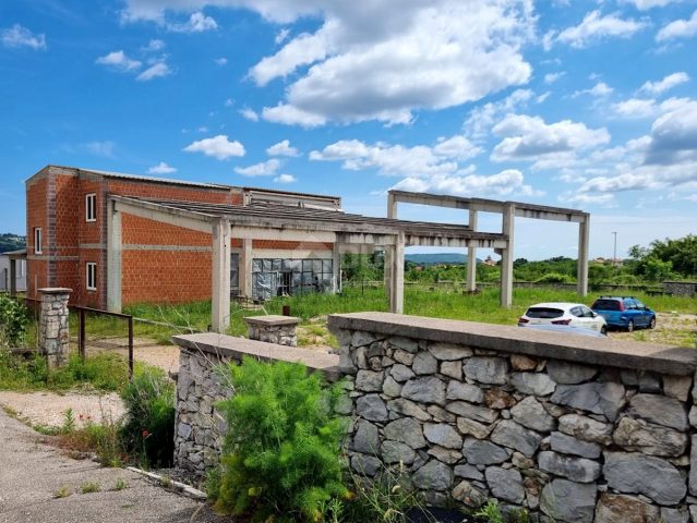 Commerciale in vendita 670 m² – Labin