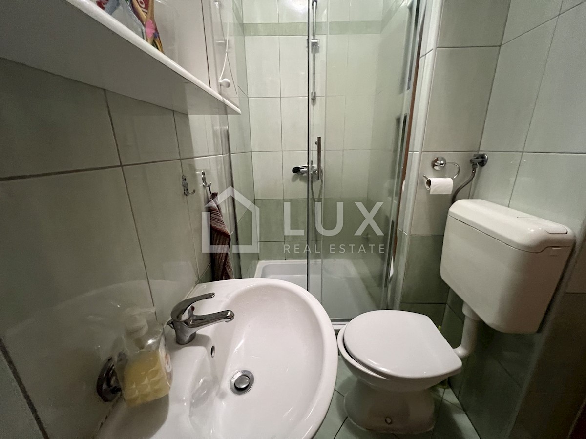 Flat For sale - PRIMORSKO-GORANSKA CRIKVENICA