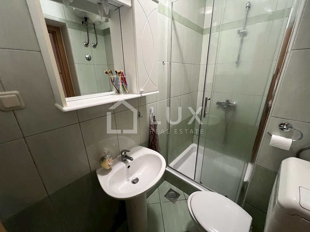 Flat For sale - PRIMORSKO-GORANSKA CRIKVENICA