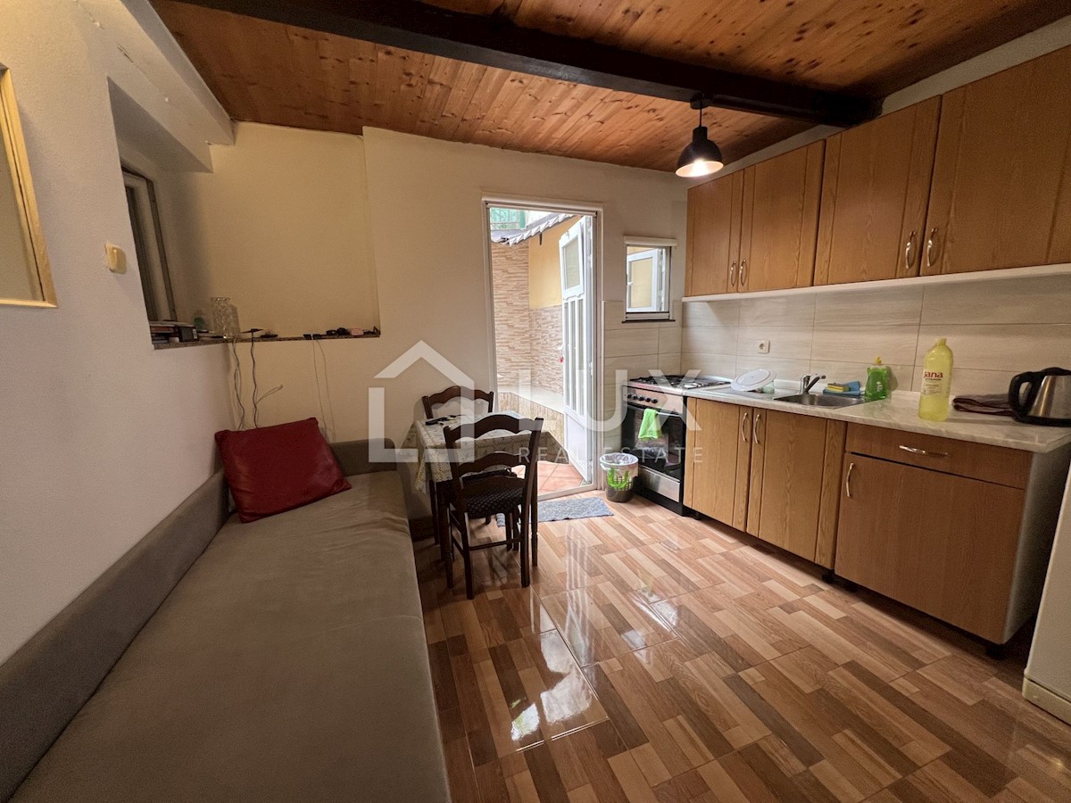 Flat For sale - PRIMORSKO-GORANSKA CRIKVENICA