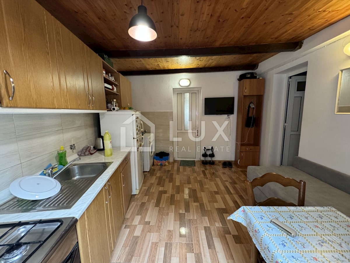 Flat For sale - PRIMORSKO-GORANSKA CRIKVENICA