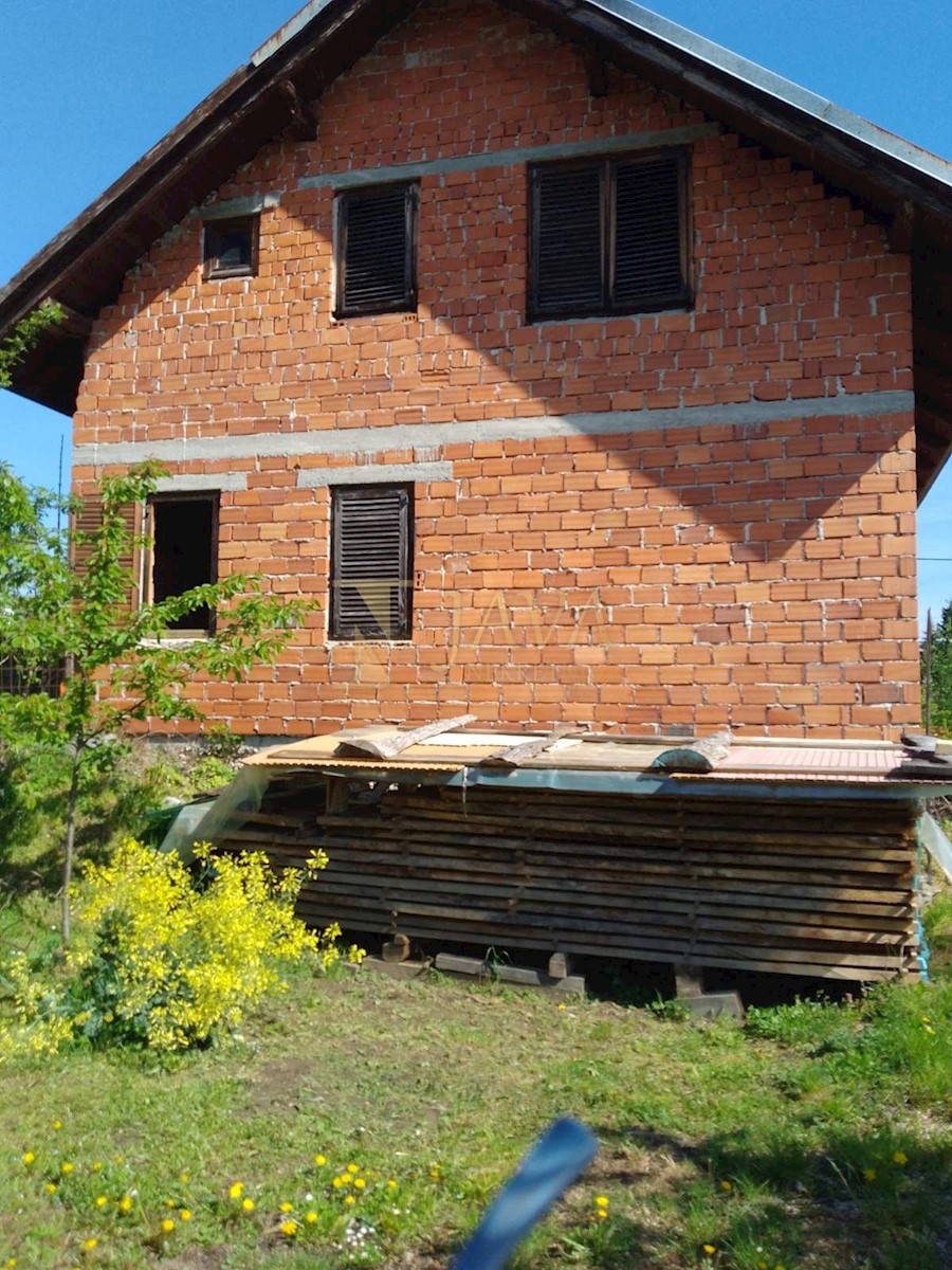 Casa In vendita - PRIMORSKO-GORANSKA VRBOVSKO