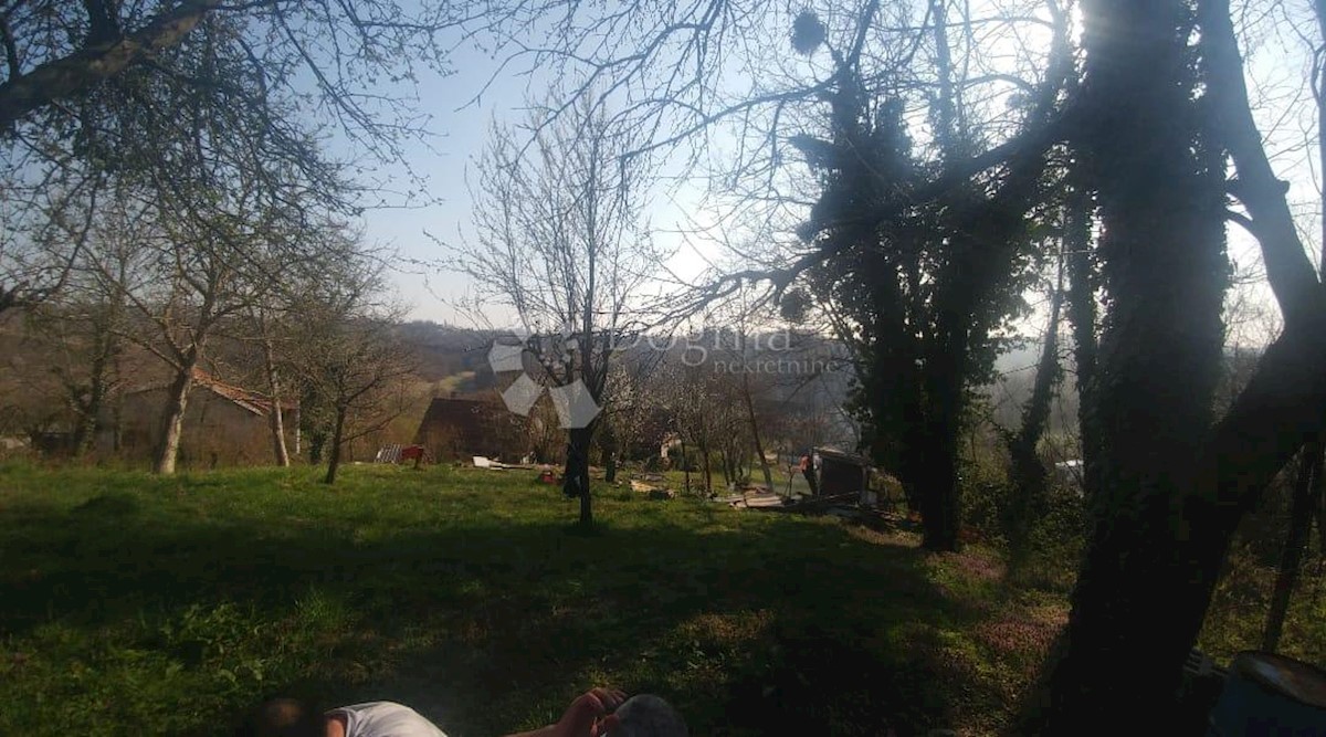 Pozemok Na predaj - ZAGREBAČKA PUŠĆA