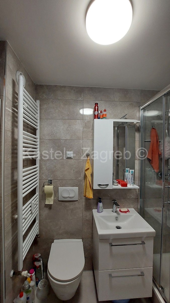 Apartma Na predaj - GRAD ZAGREB ZAGREB