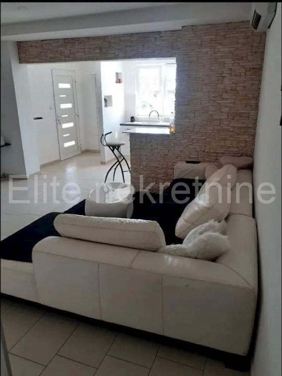 Apartmán K pronájmu - PRIMORSKO-GORANSKA RIJEKA