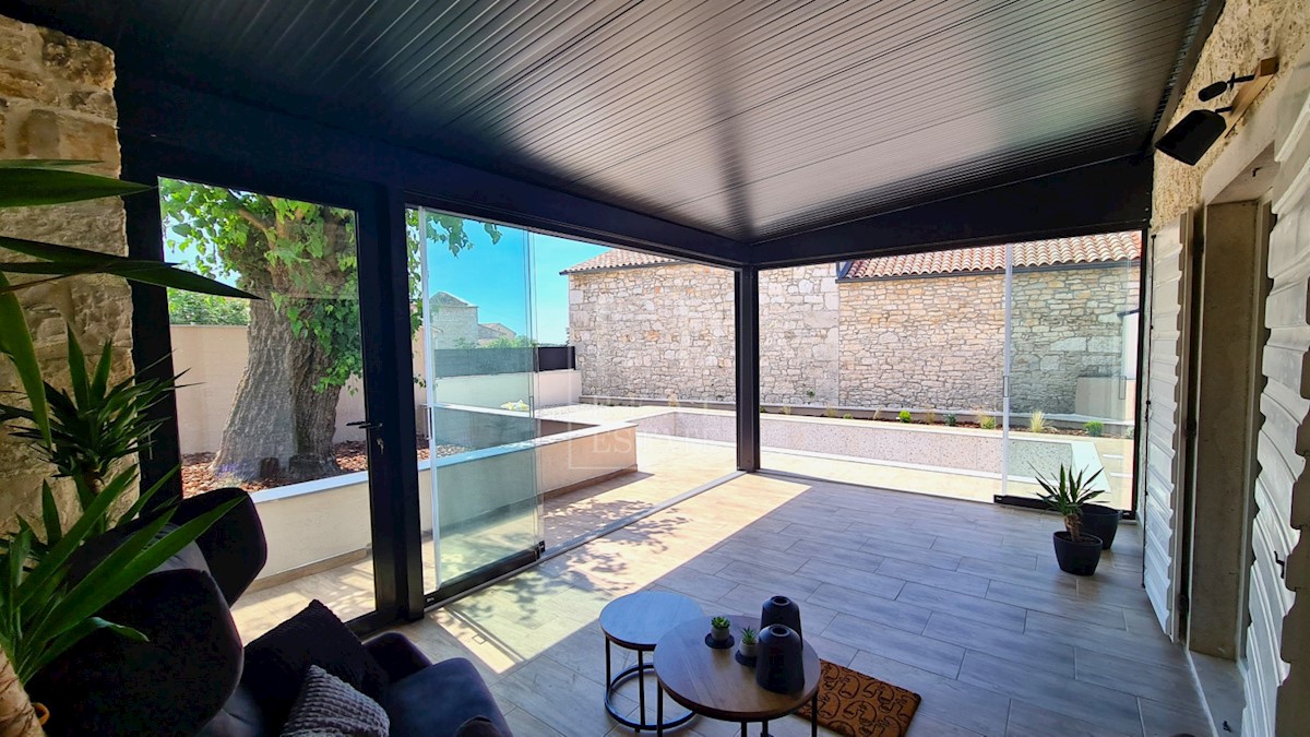 Haus Zu verkaufen - ISTARSKA VIŠNJAN