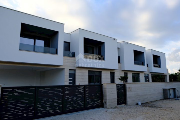 House for sale 220 m² – Zaton