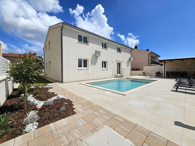 Dom na predaj 260 m² – Pula
