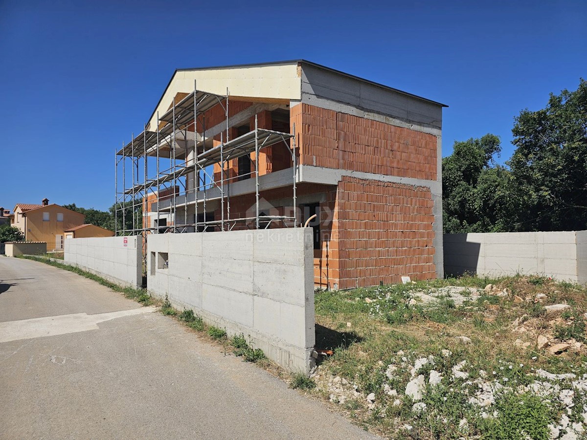 Hiša Na predaj - Istarska Marčana - foto 2/36
