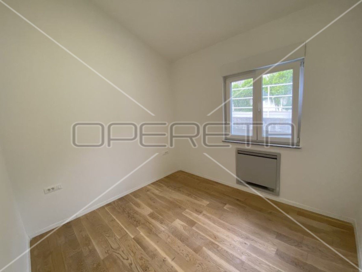 Flat For sale - PRIMORSKO-GORANSKA KASTAV
