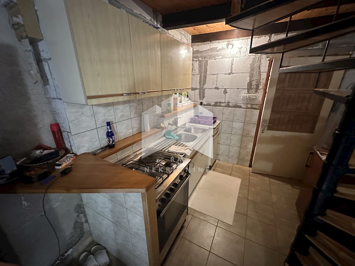 Casa In vendita - PRIMORSKO-GORANSKA Novi Vinodolski