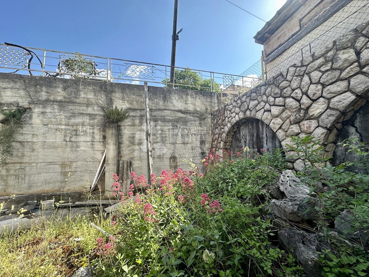 Dom Na predaj - PRIMORSKO-GORANSKA CRIKVENICA