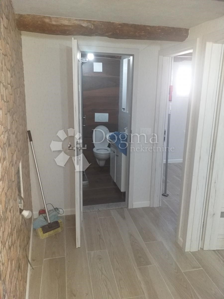 Apartmán Na predaj - SPLITSKO-DALMATINSKA PODSTRANA