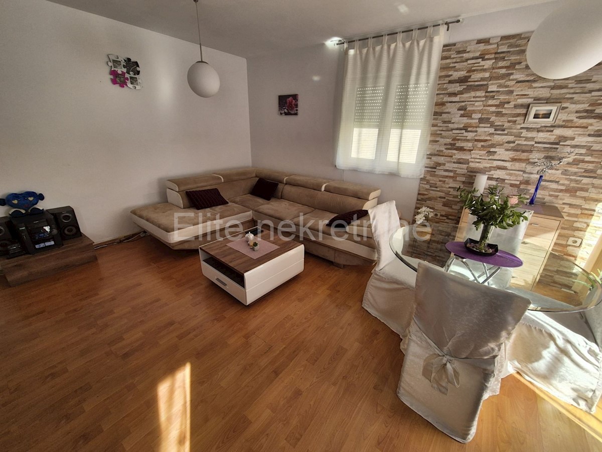 Flat For sale - PRIMORSKO-GORANSKA VIŠKOVO