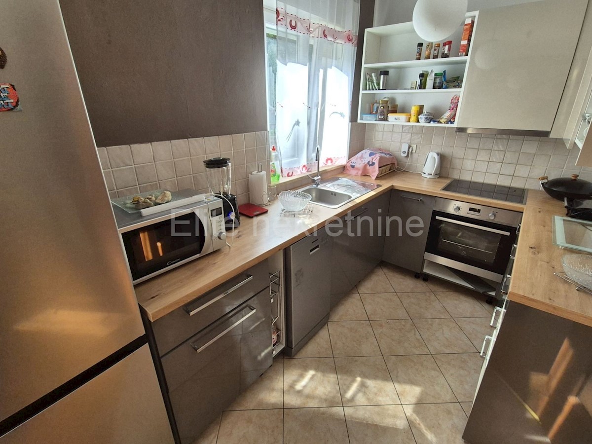 Flat For sale - PRIMORSKO-GORANSKA VIŠKOVO