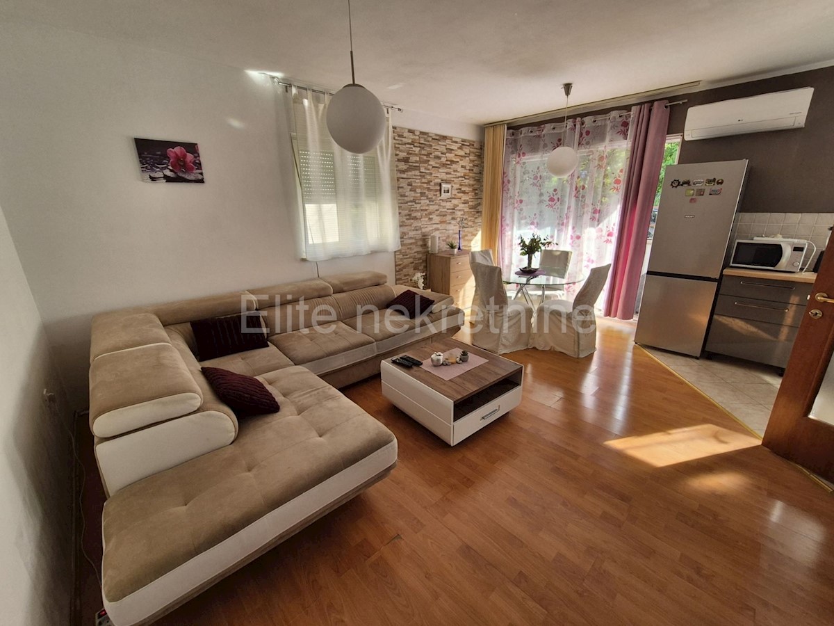 Flat For sale - PRIMORSKO-GORANSKA VIŠKOVO