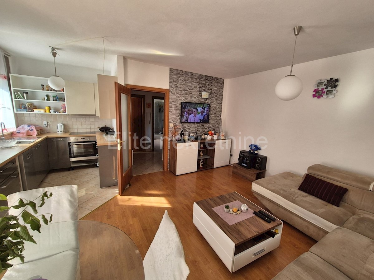 Apartmán Na predaj - PRIMORSKO-GORANSKA VIŠKOVO