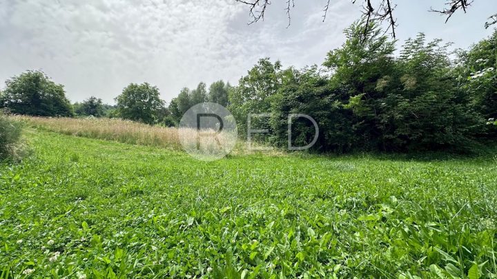 Land for sale 2221 m² – Gornji Jarek