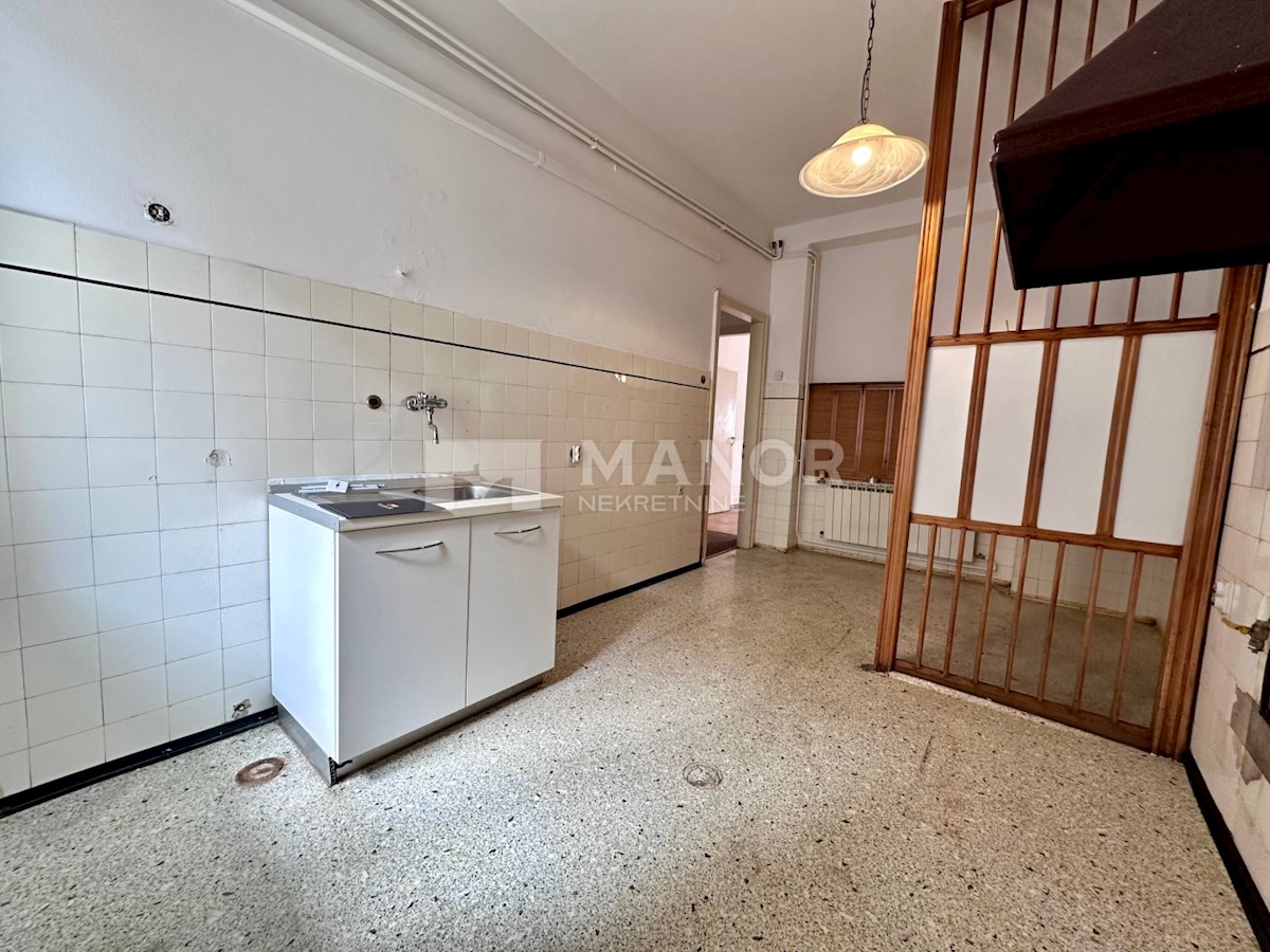 Apartment Zu verkaufen - PRIMORSKO-GORANSKA RIJEKA