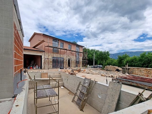 Hiša na predaj 153 m² – Labin
