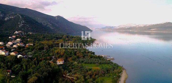 Terreno in vendita 1404 m² – Duba Stonska