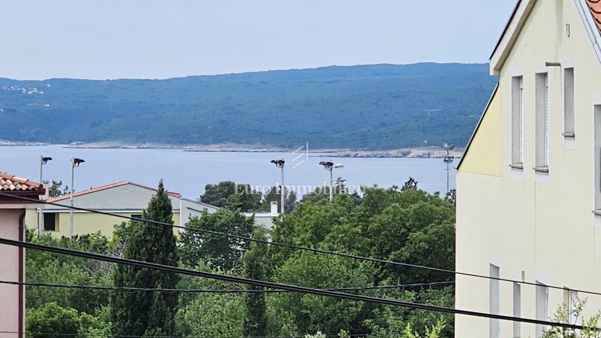 Stan Na prodaju - PRIMORSKO-GORANSKA CRIKVENICA