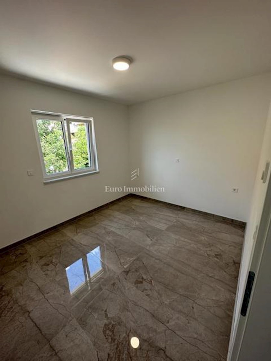 Apartmán Na predaj - PRIMORSKO-GORANSKA CRIKVENICA