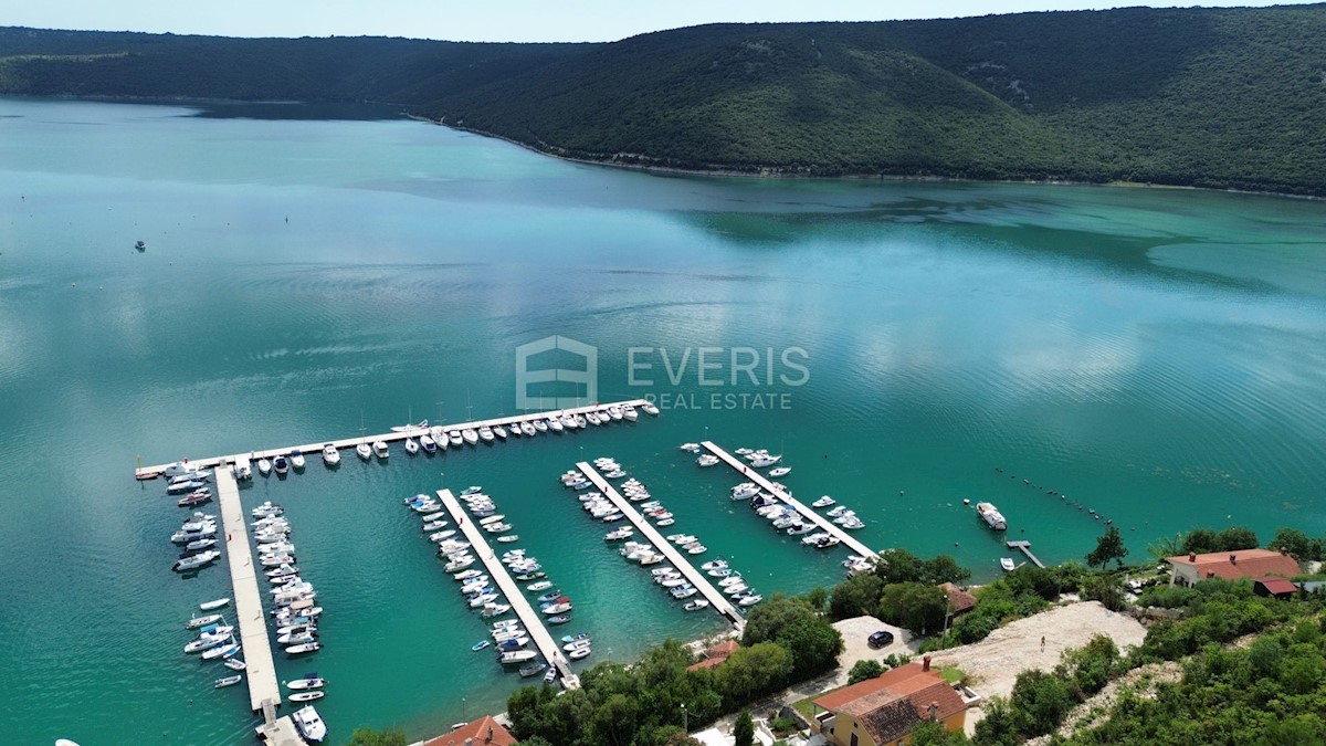 Land For sale - ISTARSKA RAŠA