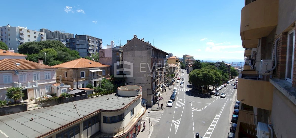 Appartement À louer - PRIMORSKO-GORANSKA RIJEKA