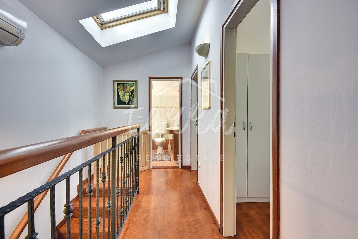 House For sale - ISTARSKA BARBAN