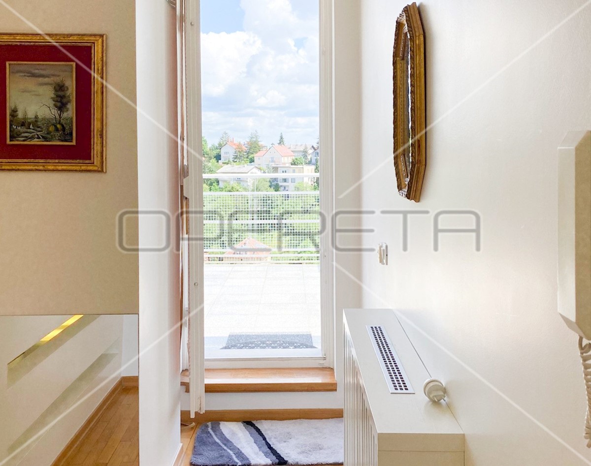 Appartement À louer - GRAD ZAGREB ZAGREB