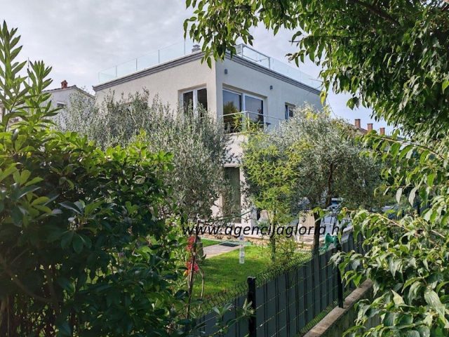 Maison à vendre 283 m² – Borik