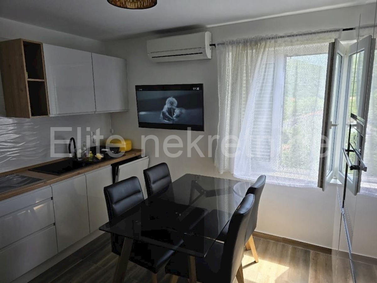 Apartmán Na predaj - PRIMORSKO-GORANSKA NOVI VINODOLSKI