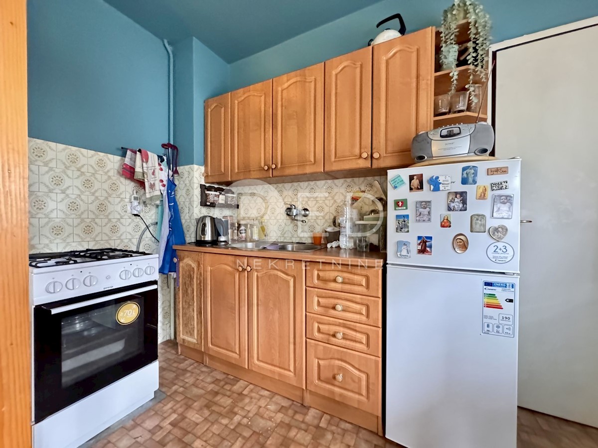 Maison À vendre - ZAGREBAČKA DUGO SELO