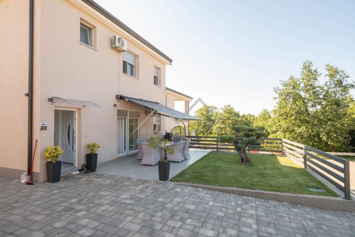 Dům na prodej 154 m² – Poreč