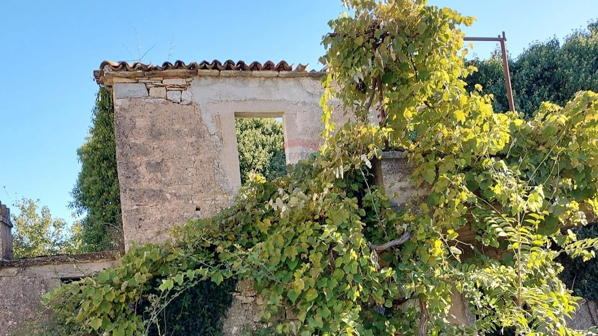 Casa In vendita - ISTARSKA GRAČIŠĆE