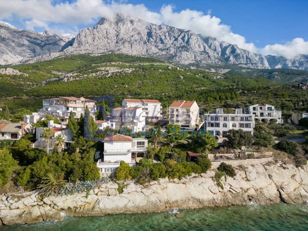 Apartment Zu verkaufen - SPLITSKO-DALMATINSKA BAŠKA VODA