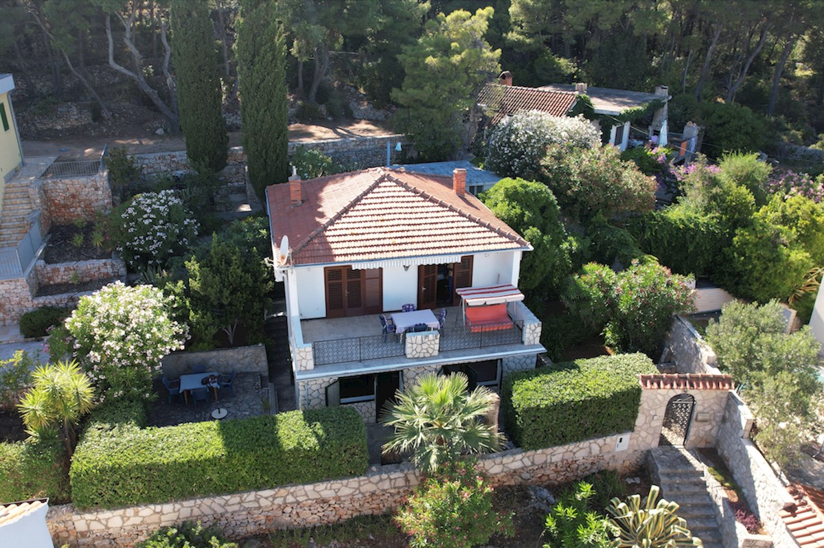 House For sale - SPLITSKO-DALMATINSKA HVAR