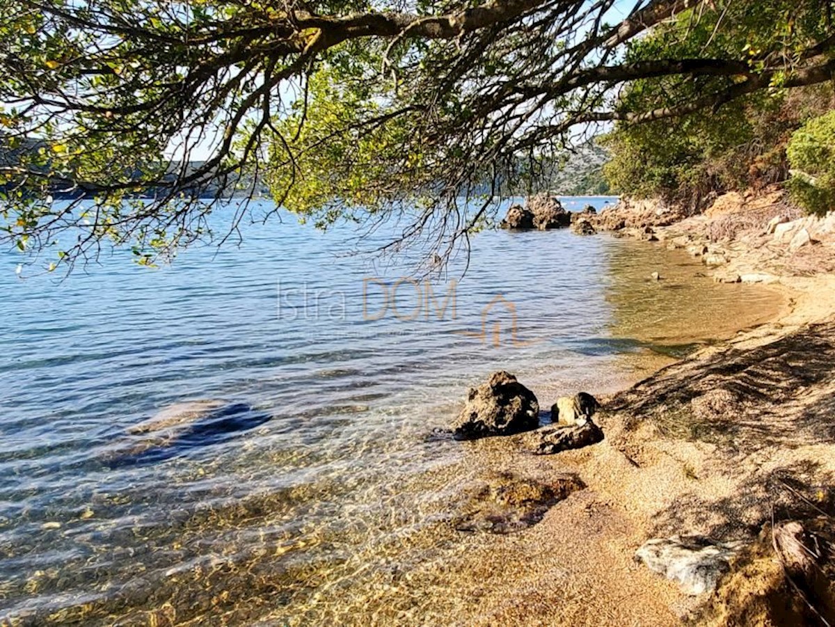 Zemljište Na prodaju - ISTARSKA RAŠA