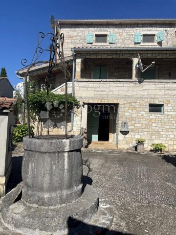 Hiša Naprodaj - Istarska Višnjan - foto 3/22