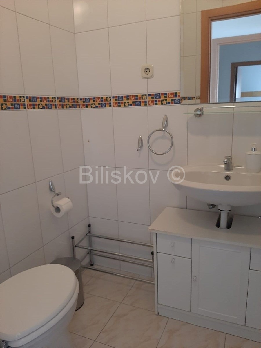 Appartement À louer - SPLITSKO-DALMATINSKA SPLIT