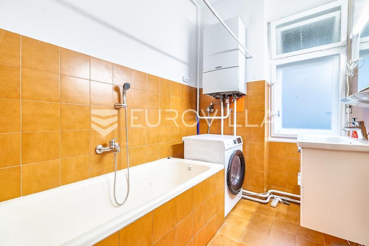 Appartement À louer - GRAD ZAGREB ZAGREB