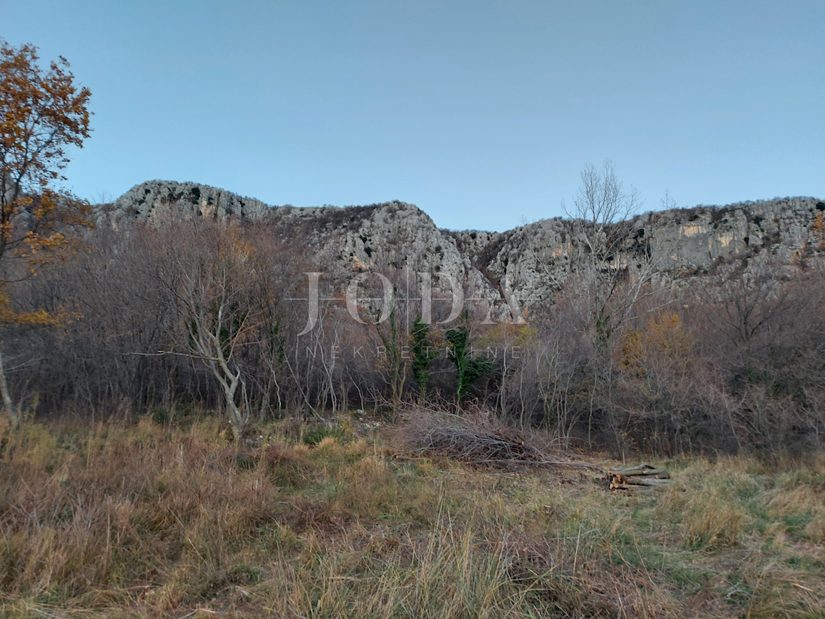 Pozemok Na predaj - PRIMORSKO-GORANSKA VINODOLSKA OPĆINA